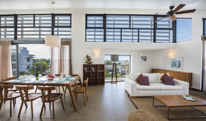 Mauritius Penthouse in a holiday complex on the Roches Noires Beach East coast