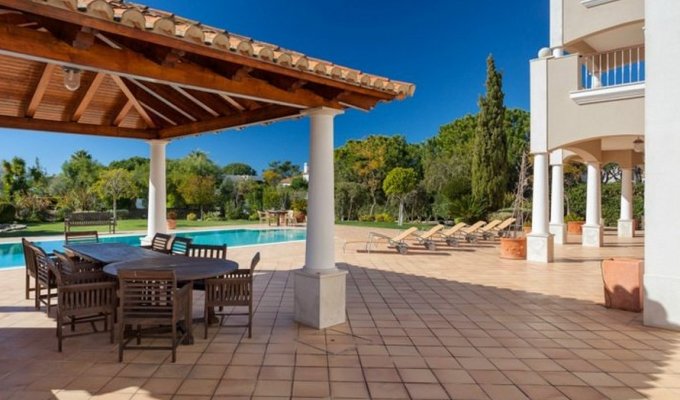 Quinta do Lago Portugal Luxury Villa Holiday Rental with heated pool and 5 mns walking from the beach, Algarve