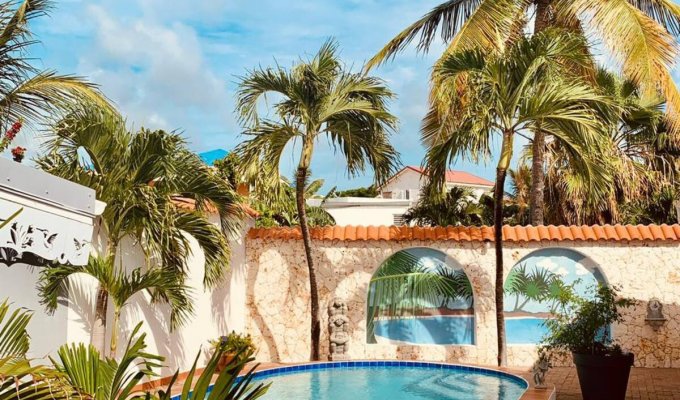 St Maarten Villa Rentals Beacon Hill with pool close to restaurants