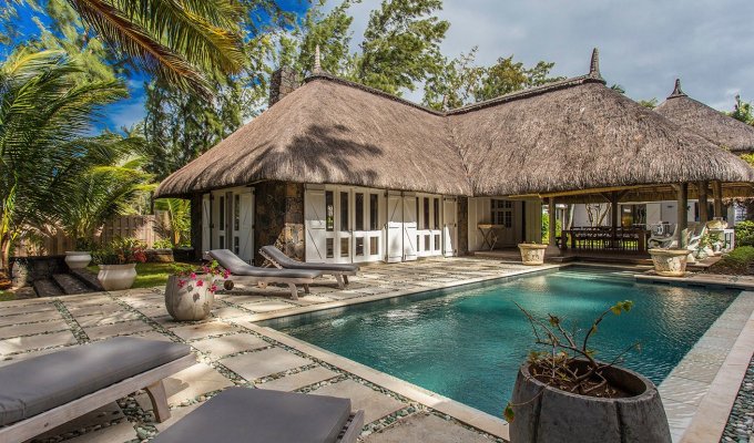 Mauritius Beachfront Villa rentals in Pointe aux Canonniers