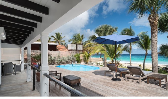 St Barths Holiday Rentals - Beachfront Villa Vacation Rentals in St Barthelemy - Flamands beach - FWI