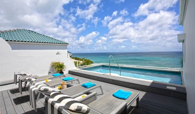 St Maarten Cupecoy Shore pointe Condo rentals Pool beach Oceanfront