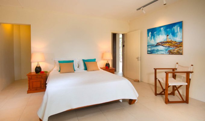 Mauritius Beachfront Villa Rentals in Poste Lafayette with staff East Coast