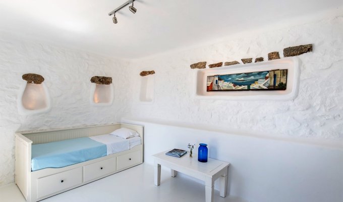 Greece villa vacation rentals close to the Agrari Beach , Mykonos
