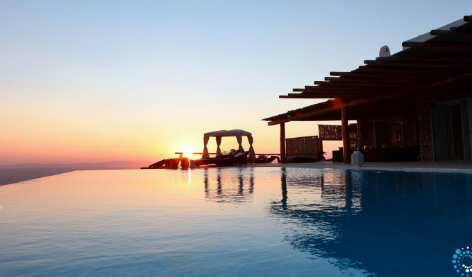 Greece villa vacation rentals in Mykonos incredible view of Aegean Sea