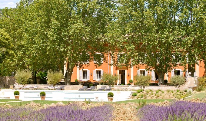 Provence Luberon luxury villa rentals with private heated pool and staff chef