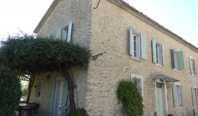 Provence Luberon luxury villa rentals with pool hammam jacuzzi