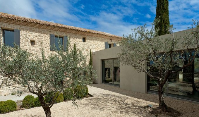 Provence luxury villa rentals Mont Ventoux with heated private pool