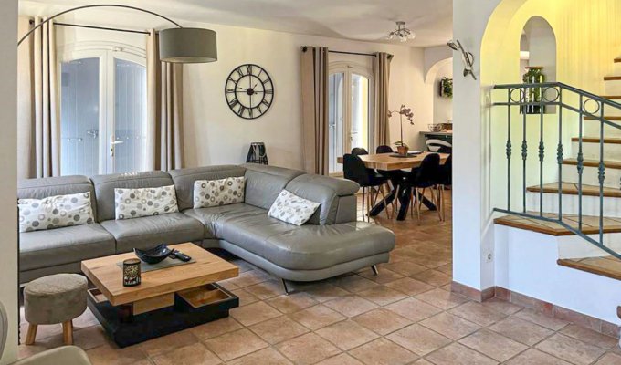 Rognac Marseille Provence Rental with Private Pool