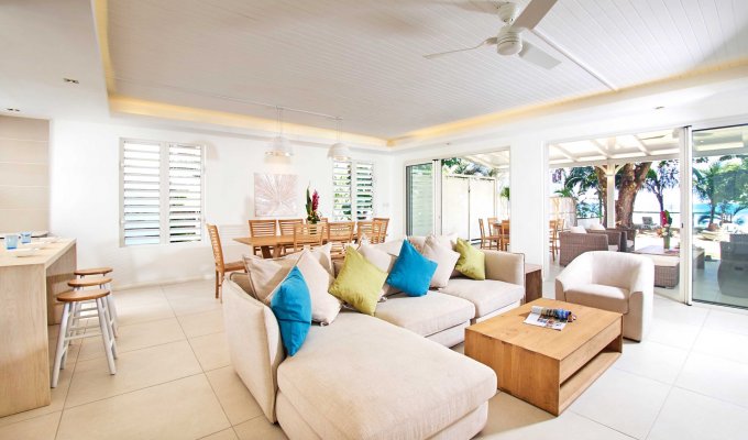 Mauritius Beach House rental in Pereybere Grand Bay with Hotel Services