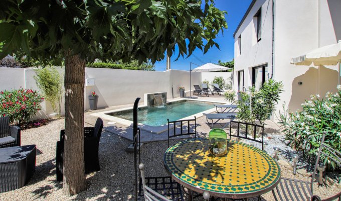 Holiday Home Rental Avignon Provence Private Swimming Pool