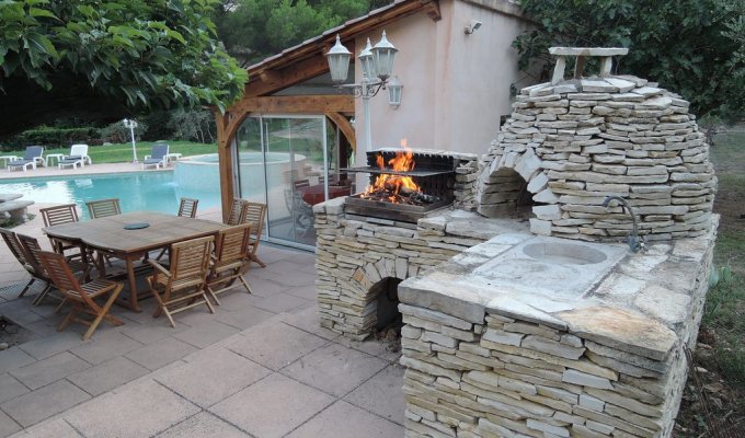 Provence Luxury villa rentals Aix en Provence with private pool spa