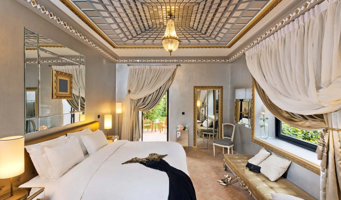 Marrakech Luxury villa vacation rentals with private pool and Staff