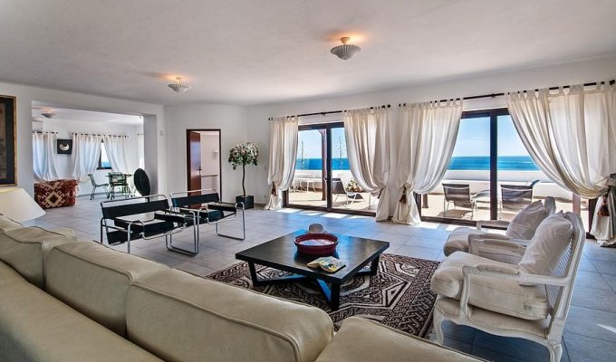 Albufeira Portugal Luxury Villa Holiday Rental beachfront with heated pool and sauna/hammam/jacuzzi, Algarve