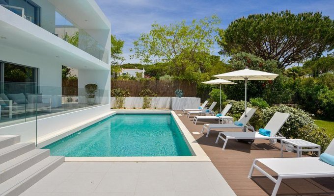 Quinta do Lago Portugal Luxury Villa Holiday Rental 10 mns walking from the lake and the beach, Algarve