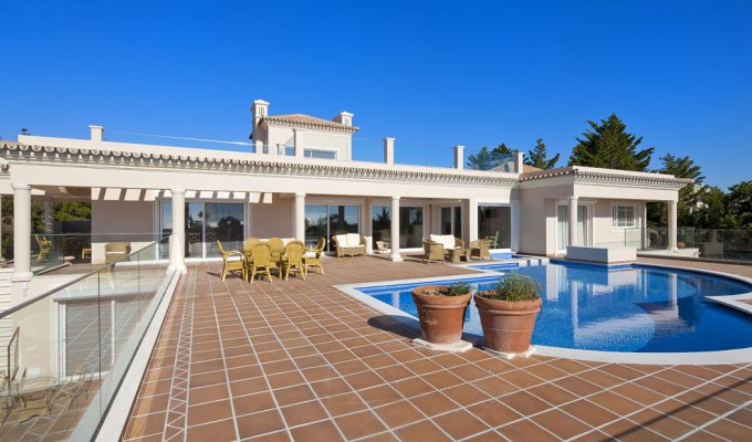 Quinta do Lago Portugal Luxury Villa Holiday Rental with 2 private pools, jacuzzi and sea view, Algarve