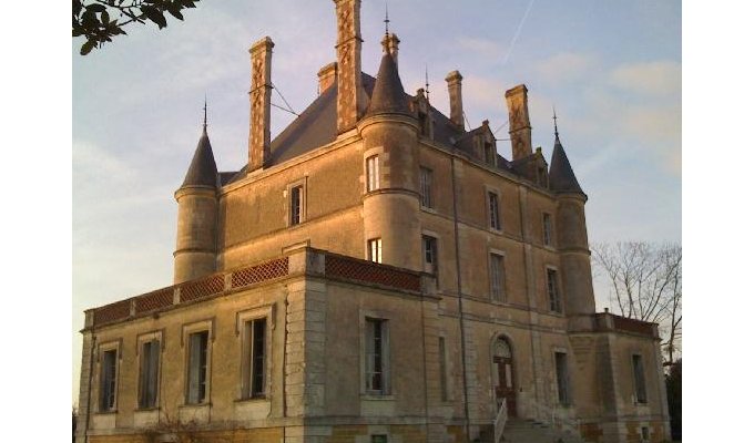  Vendee Rental Castel Puy du Fou (25 min) with heated pool for group