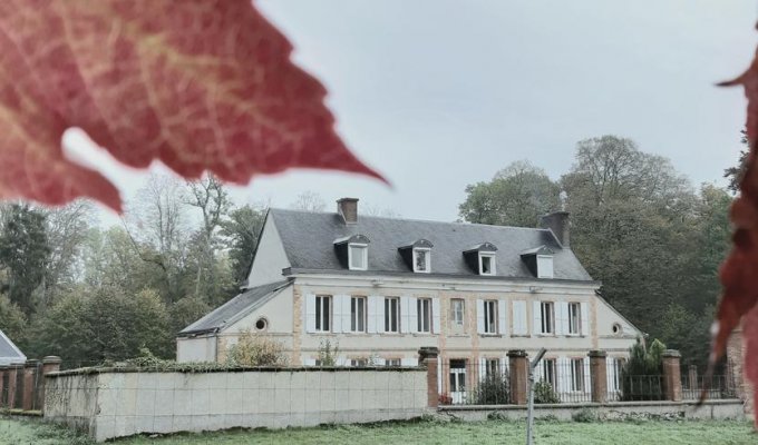 Champagne Holiday Chateau rental with private pool near Epernay 