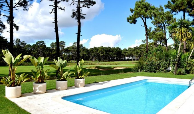 Aroeira Villa Holiday Rental  with private pool, Golf view and close to the beach, Lisbon Coast