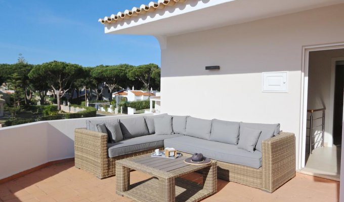 Algarve Villa Holiday Rental Vilamoura with private pool and games room