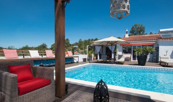 Algarve Villa Holiday Rental Faro with private pool and jacuzzi