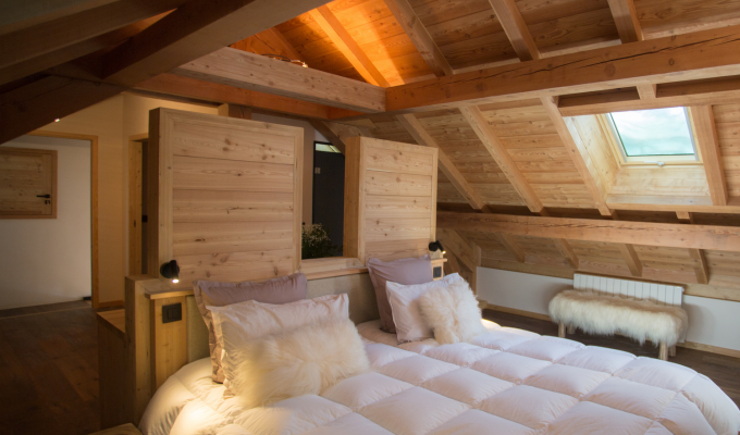 Serre Chevalier Luxury Chalet Rental near the slopes with Nordic bath and concierge service