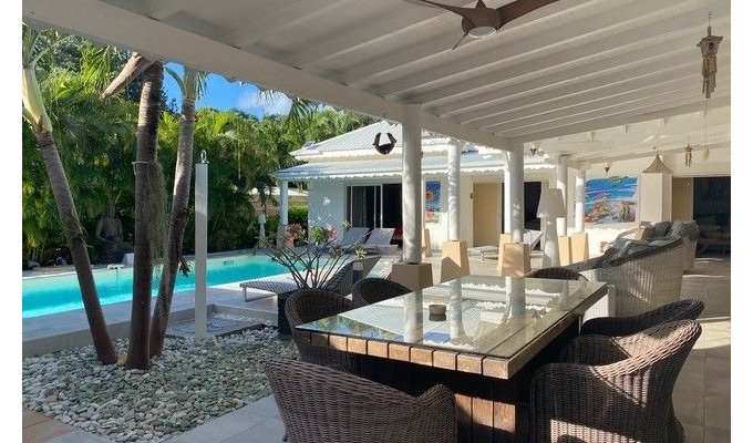 Atypical vacation house rental in Guadeloupe in St-François with pool 