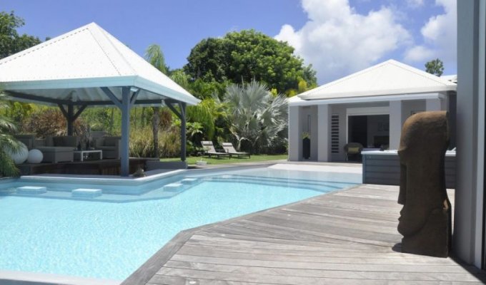Luxury vacation villa rental in St-François, Guadeloupe with private pool 