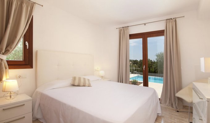 Luxury villa Mallorca Pollensa 8 pers heated pool