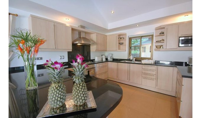 Vacation rentals, luxury Holiday Villa Rentals in Phuket Island 