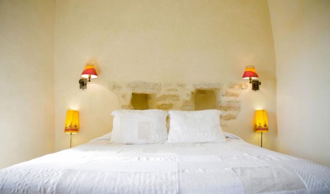 Provence Luxury villa rentals Avignon private pool & staff chef