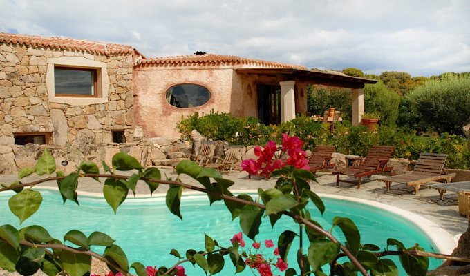 SARDINIA HOLIDAY RENTALS - Luxury Villa Vacation Rentals with private pool near Costa Smeralda - ITALY