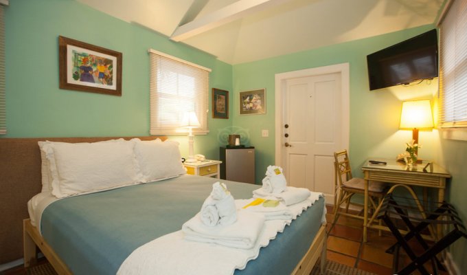 Luxurious Key West Bed & Breakfast Accommodations Florida Keys 