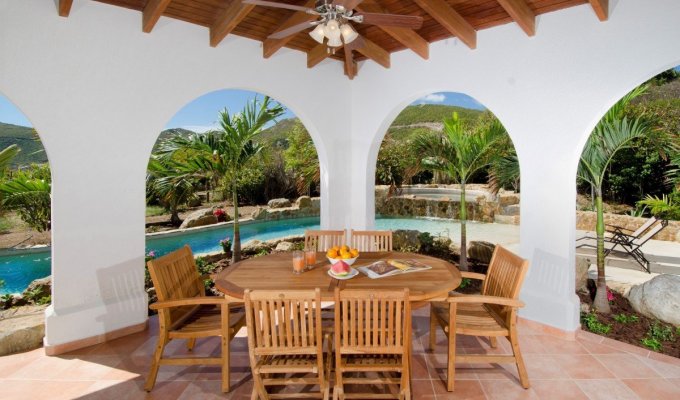 ST MAARTEN HOLIDAY RENTALS - Seaview luxury Villa Vacation Rentals - Red Pond - Caribbean - DWI