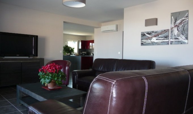 Solenzara Luxury Villa Vacation Rentals 2/8 Pers Interiors Heated Pool And Jacuzzi Sea View Corsica