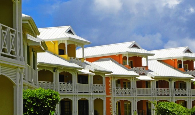 Tobago apartment vacation rentals with pool and sea views or garden views