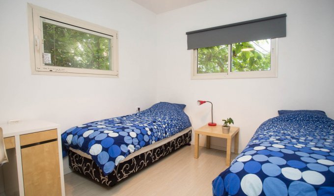 Israel Apartment Vacation rentals in Raanana at 7 km to Herzliya beaches