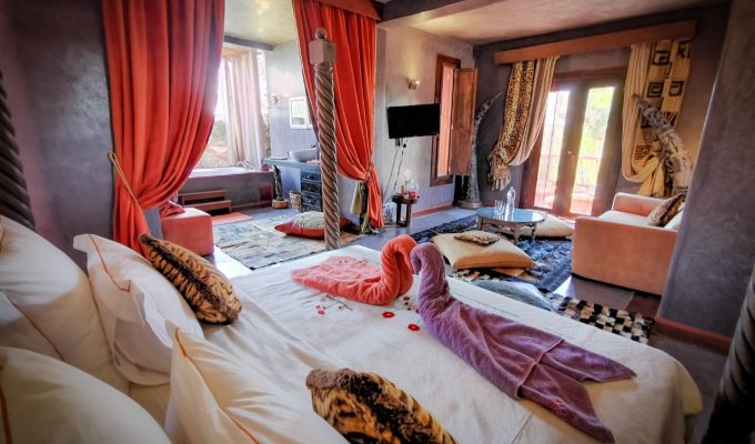 Suite of Luxury Villa in Marrakech for 24 pers