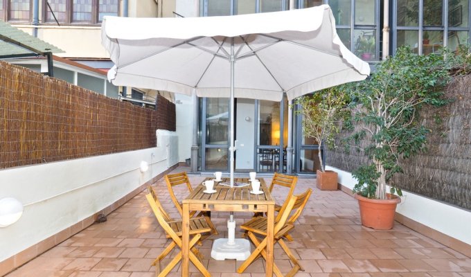 Apartment to rent in Barcelona Eixample Wifi terrace