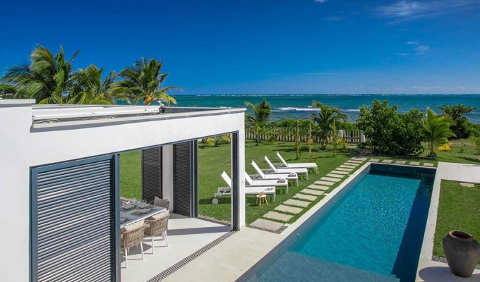 Martinique luxury villa rental private pool beach access in Macabou le Vauclin