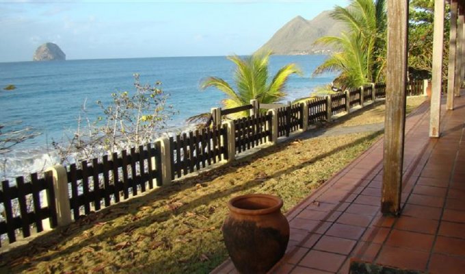 Beachfront Martinique Villa rentals in Le Diamant