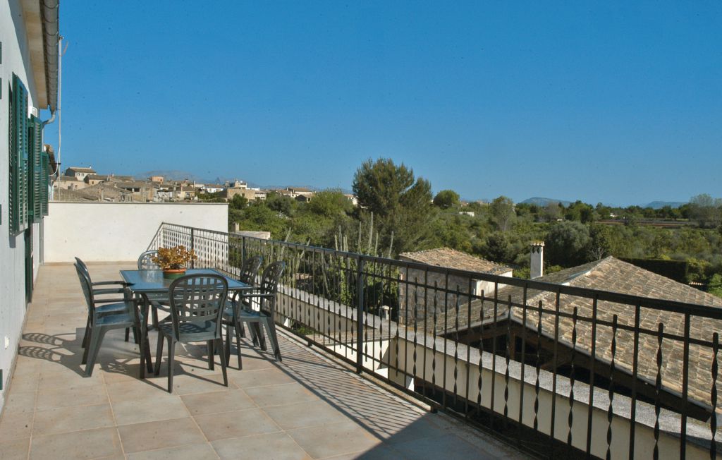 LLUBI VILLA TO RENT HOLIDAY llubi villa to rent holiday: