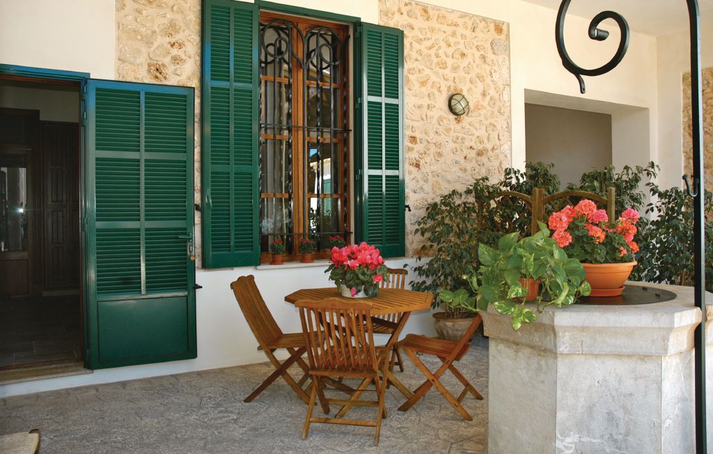 LLUBI VILLA TO RENT HOLIDAY llubi villa to rent holiday: