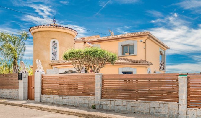 Villa to rent in Barcelona Pineda de Mar