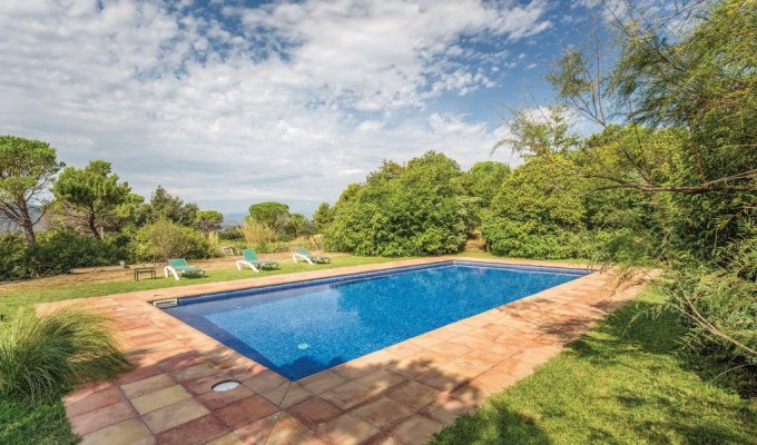 Villa to rent in Costa Brava Capmany