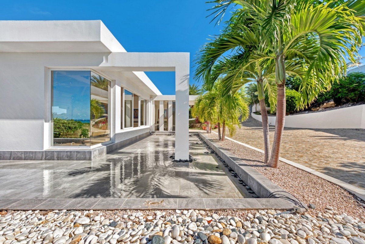 Saint Martin Beachfront Luxury Villa Vacation Rentals Saint Martin[....]