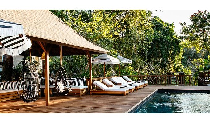 Bali Canggu Villa Rental with private pool and staff