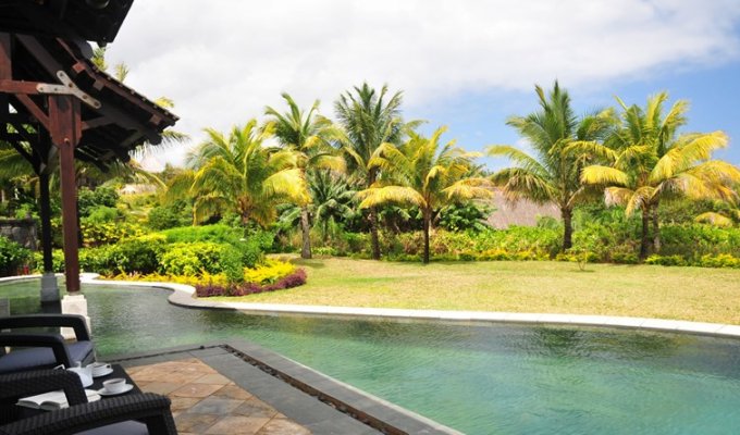 Mauritius Luxury Villa Rentals Beach 200m & Heritage Golf club 5 mins