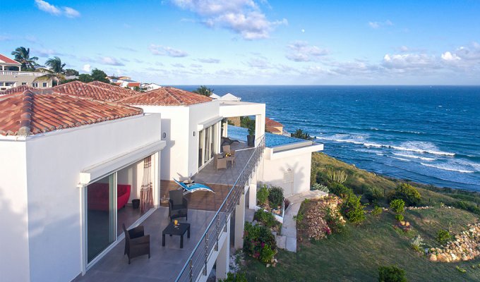 St Maarten Tamarind Hill Estates Villa rentals Pool & Jacuzzi ocean view