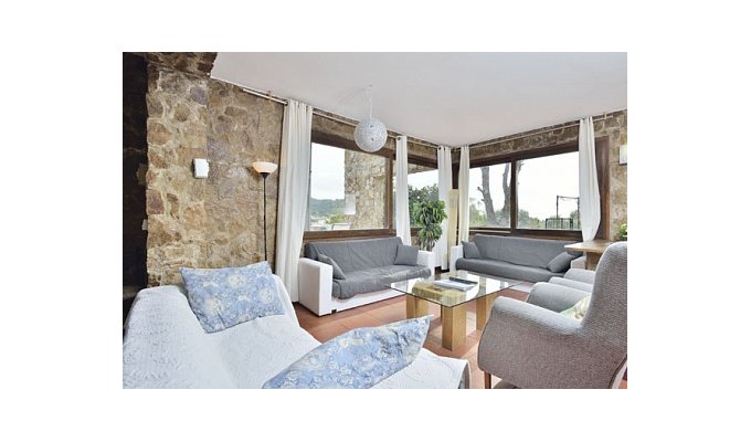 Villa to rent in Barcelona Sitges with panoramic views and swimmingpool